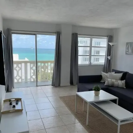 1401- Stylish 1Br& 2Ba With Breathtaking Ocean Views Apartment